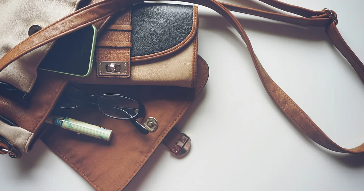 Accessories & Details